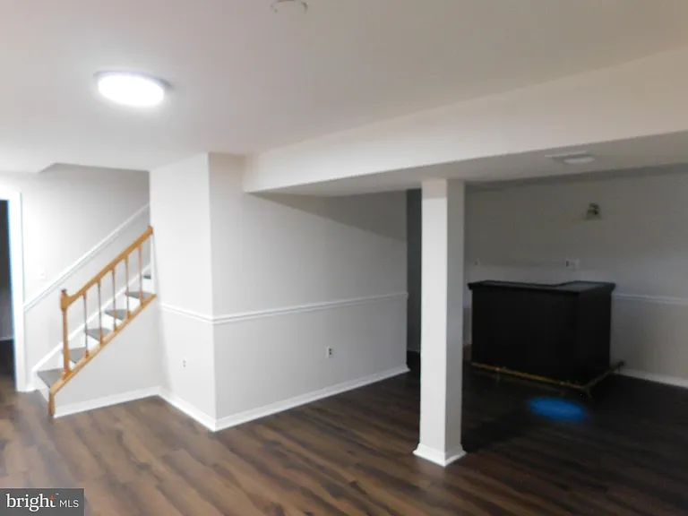 916 Pointer Ridge Dr — Photo 24