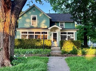 707 Liberty St, Oskaloosa, KS 66066