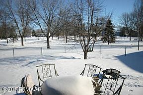 2nd image of 221 20th St E