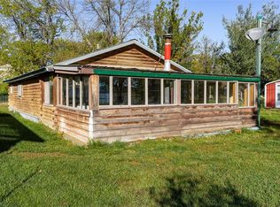 217 4th St E, Roundup, MT 59072