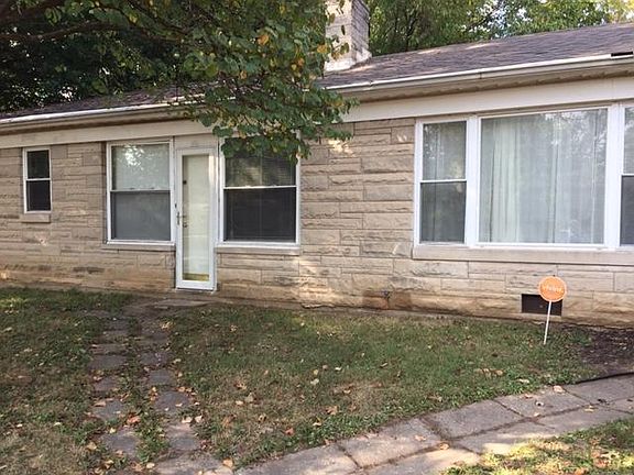 3rd image of 6402 N Park Ave