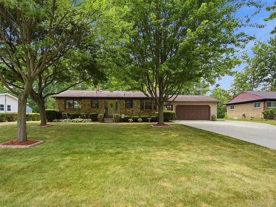 1st image of 4074 Jennie Ln