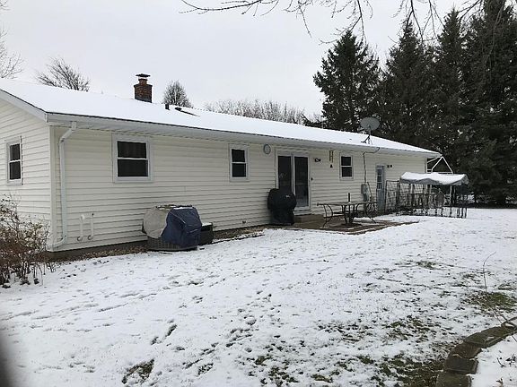 3rd image of 2320 Ashwood Ct