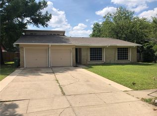 402 Colgate Ct, Arlington, TX 76014