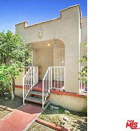 3rd image of 2106 Yosemite Dr