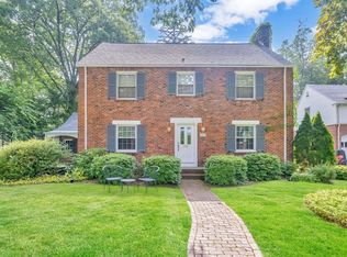549 Laurel St, Longmeadow, MA 01106