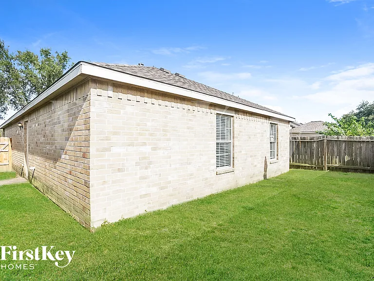 6267 Gillian Park Dr — Photo 15