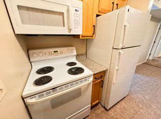 2000 J St #9, Lincoln, NE 68510