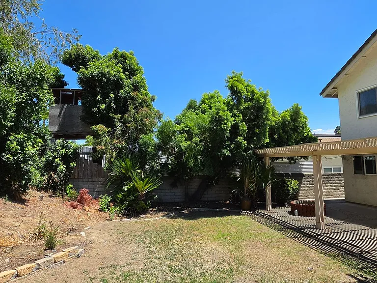 1524 Whitsett Dr — Photo 56