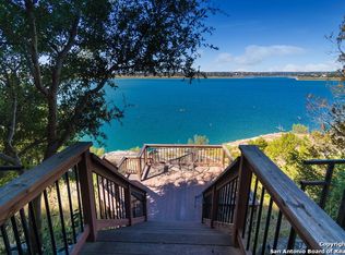 1659 Glenn Dr, Canyon Lake, TX 78133