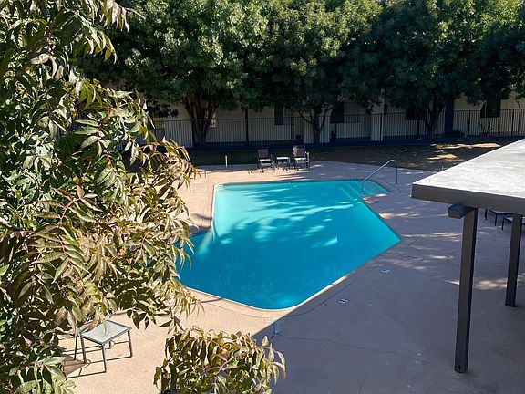5th image of 2230 E Fort Lowell Rd #111