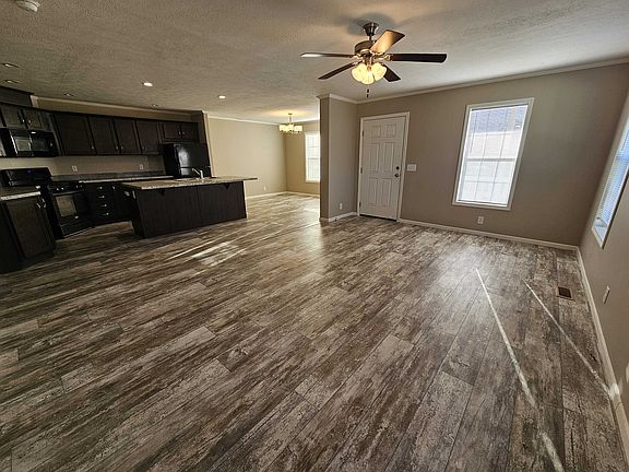 5th image of 4310 Meadow Lane Dr #1228