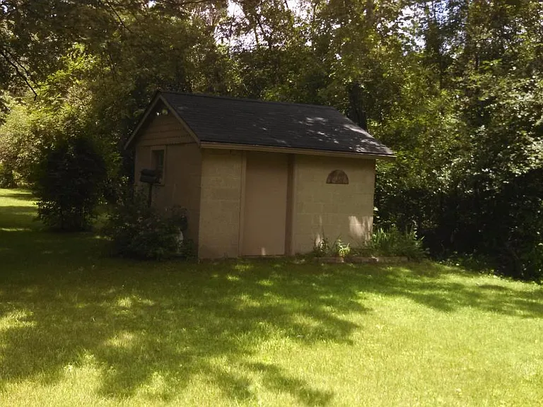 1454 Banmoor Dr — Photo 3
