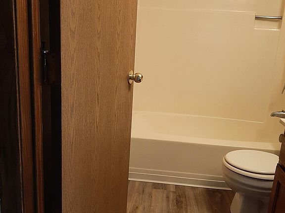 5th image of 2020 8th Ave NW APT 3