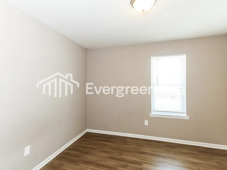 2664 Carrington Dr — Photo 11