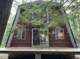 119 Elm Dr, Oakland, MD