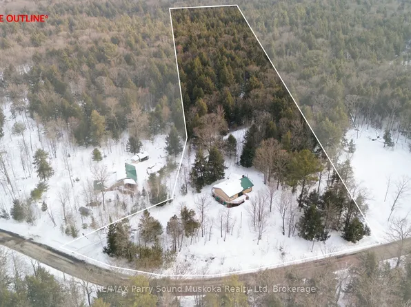 47 Lake Forest Dr, McDougall, ON P2A 2W9