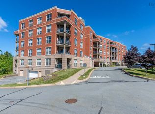 87 Pebblecreek Cres #203, Halifax, NS B2W 0J9