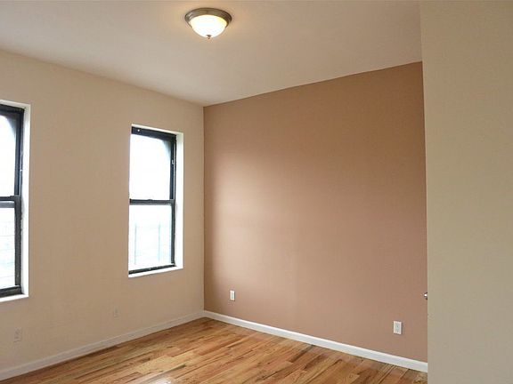 2nd image of 469 W 163rd St APT 5C