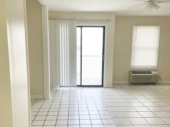 1801 Heinrich St Unit 13, Pensacola, FL 32507
