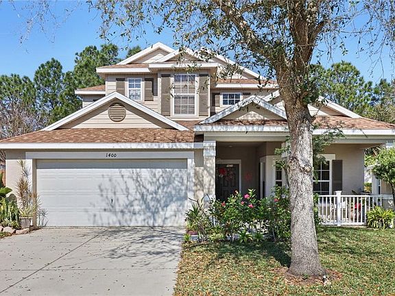 2nd image of 1400 Longville Cir