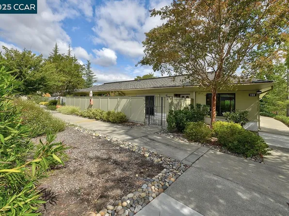1100 Leisure Ln APT 4, Walnut Creek, CA 94595