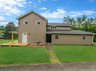 7321 Ringertown Rd, Export, PA