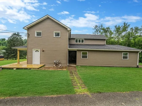 7321 Ringertown Rd, Murrysville, PA 15632