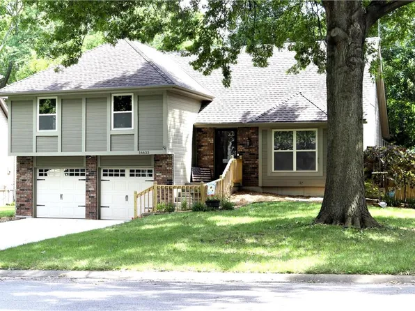 16633 W 147th St, Olathe, KS 66062