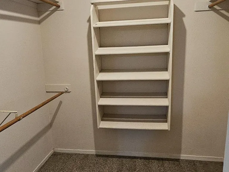 Good sized walk in closet in the primary bedroom.