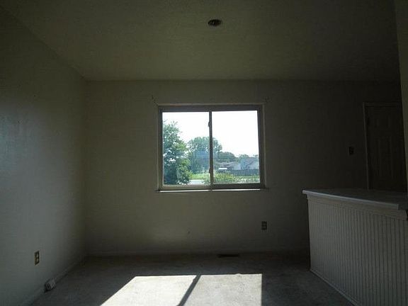2nd image of 11830 Hitchcock Dr