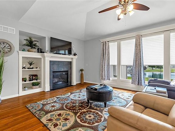 5th image of 2028 Greenfield Mews