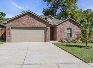 117 W Morton St, Denison, TX 75021
