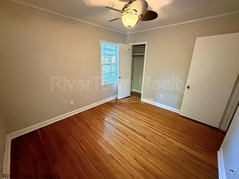 4573 Boyce Rd — Photo 13