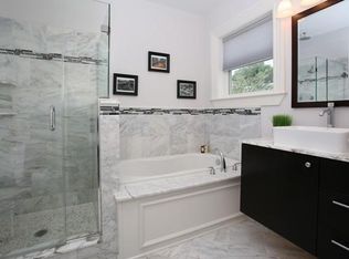 449 E 8th St, South Boston, MA 02127