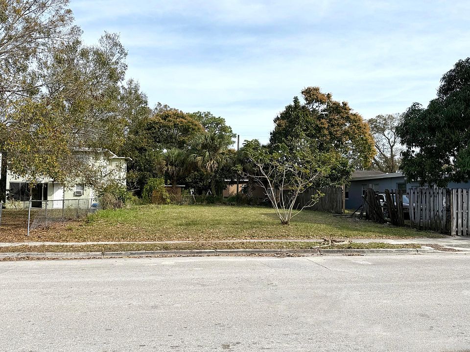1st image of 804 N 22ND Street