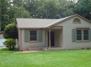 3138 Highpoint Dr, Macon, GA 31204