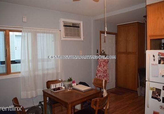 01313_iM7Rf827a9i_1200x900