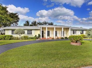 8475 SW 178th St, Palmetto Bay, FL 33157