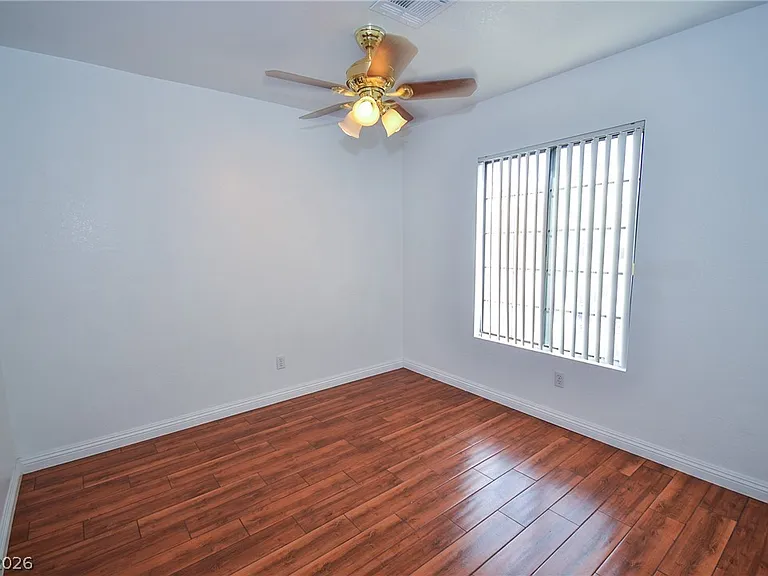 6762 Shelter Ln — Photo 22