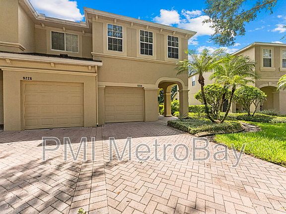3rd image of 9228 Stone River Pl