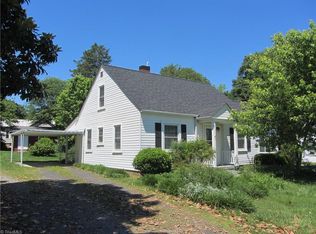 103 Thomas St, Stoneville, NC 27048