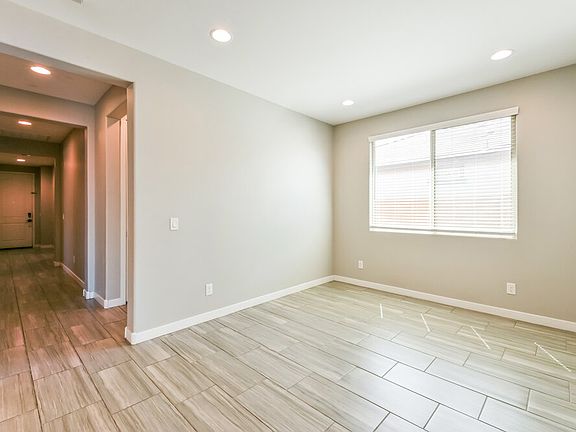 3rd image of 21059 E Estrella Rd