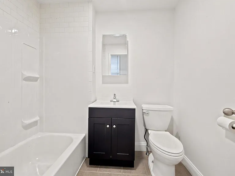 3153.5 Richmond St #B — Photo 6