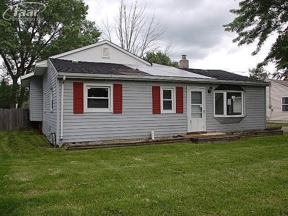 2nd image of 4495 Marlborough Dr