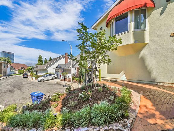 2nd image of 7794 Skyhill Dr