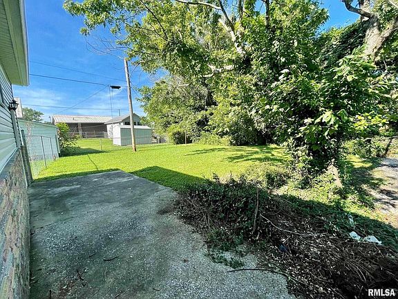 5th image of 307 N Emma St