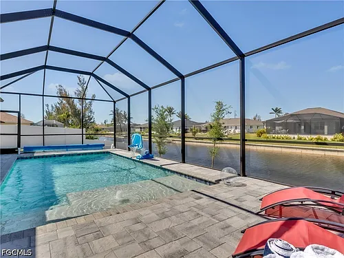 325 SW 21st Ln Photo 1