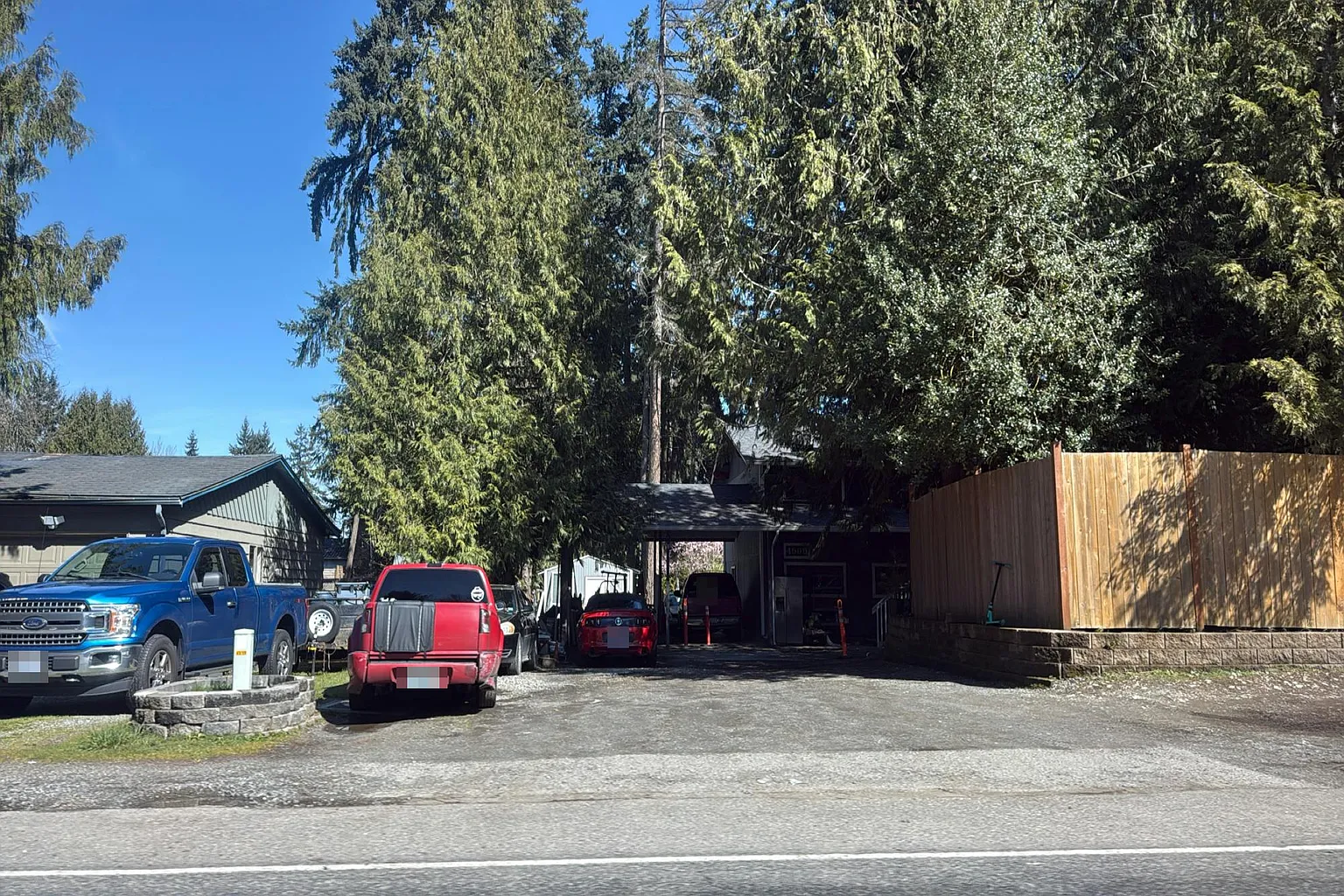 4509 W Tapps Dr E photo 1