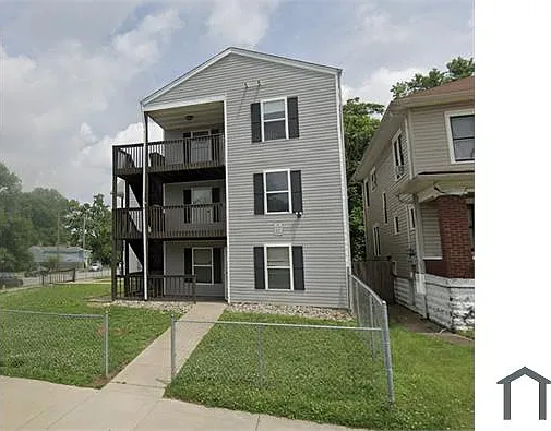 3 bed, 1109 sqft, $1,175 — Photo 1